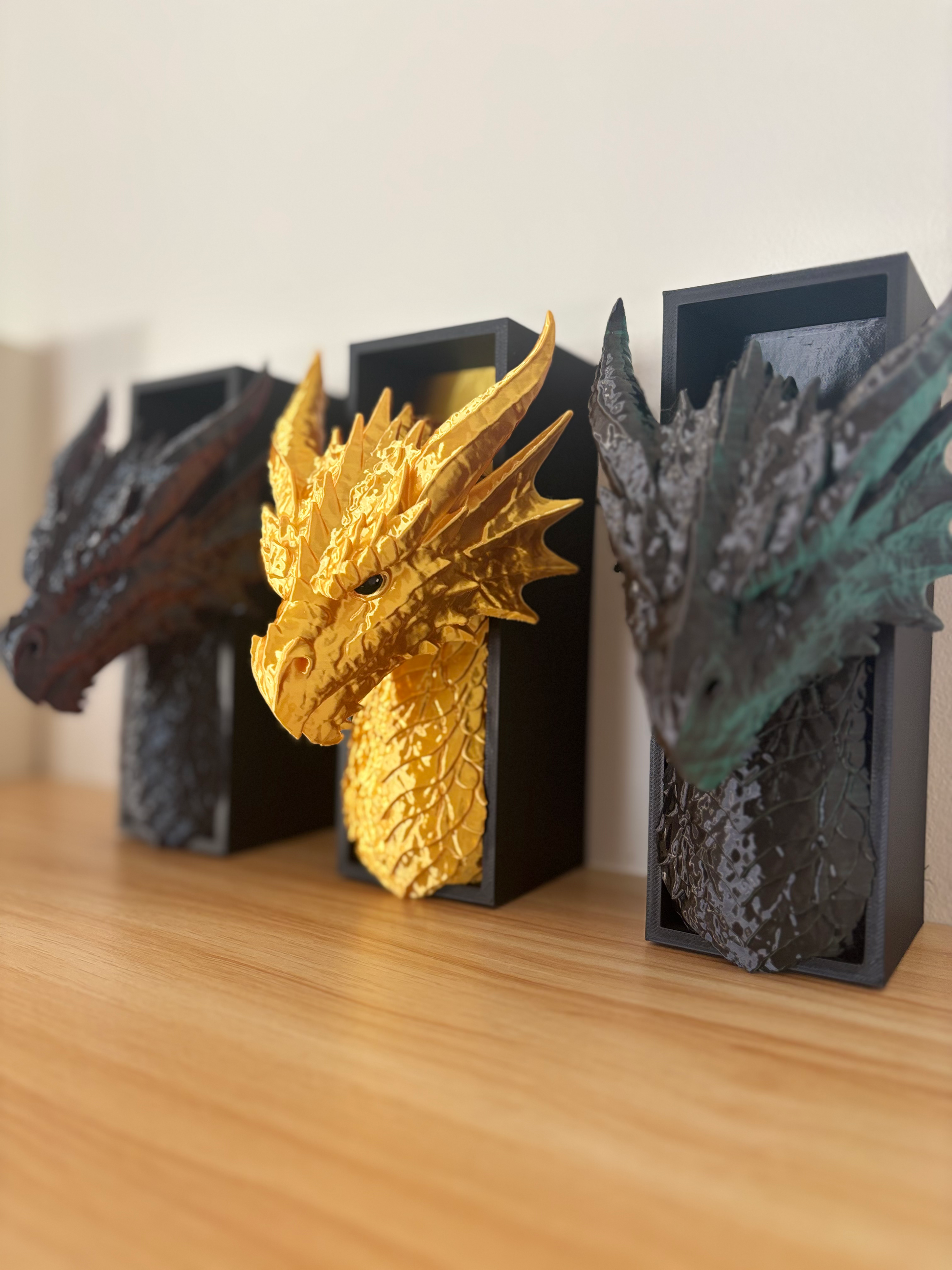 Dragons Keep Bookends